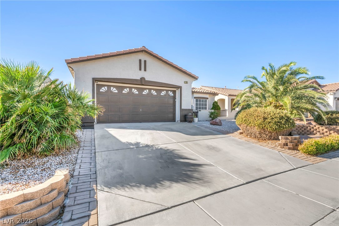 Photo 3 of 1709 White Daisy Way