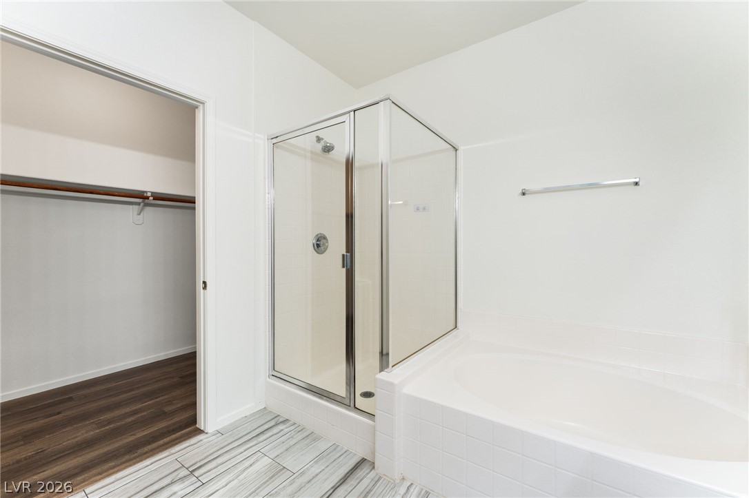 Photo 27 of 41, 909 Domnus Lane #203