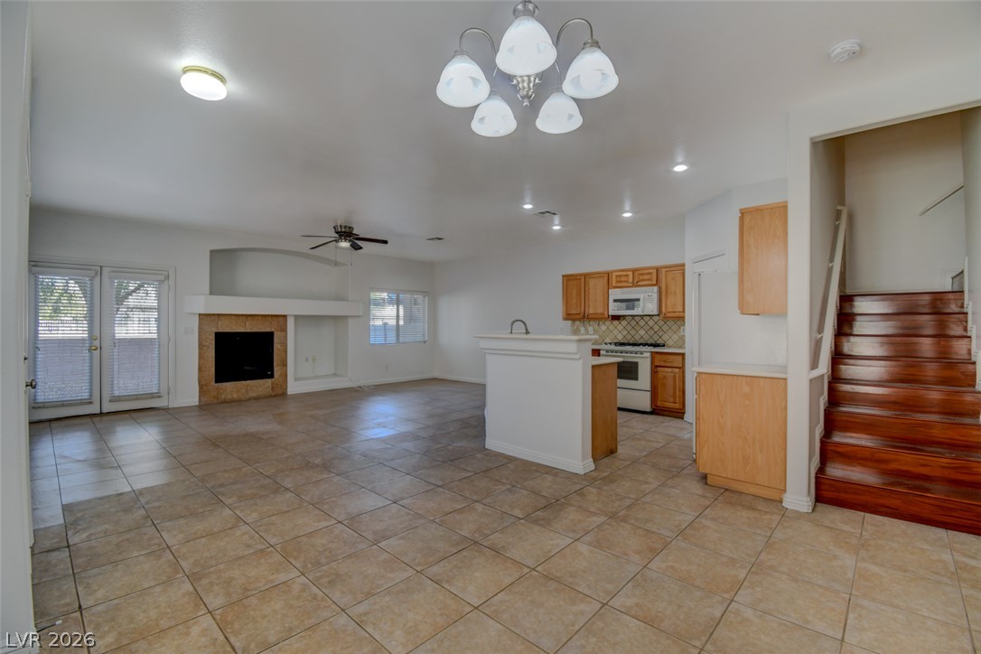 Photo 10 of 33, 8758 Tom Noon Avenue #103