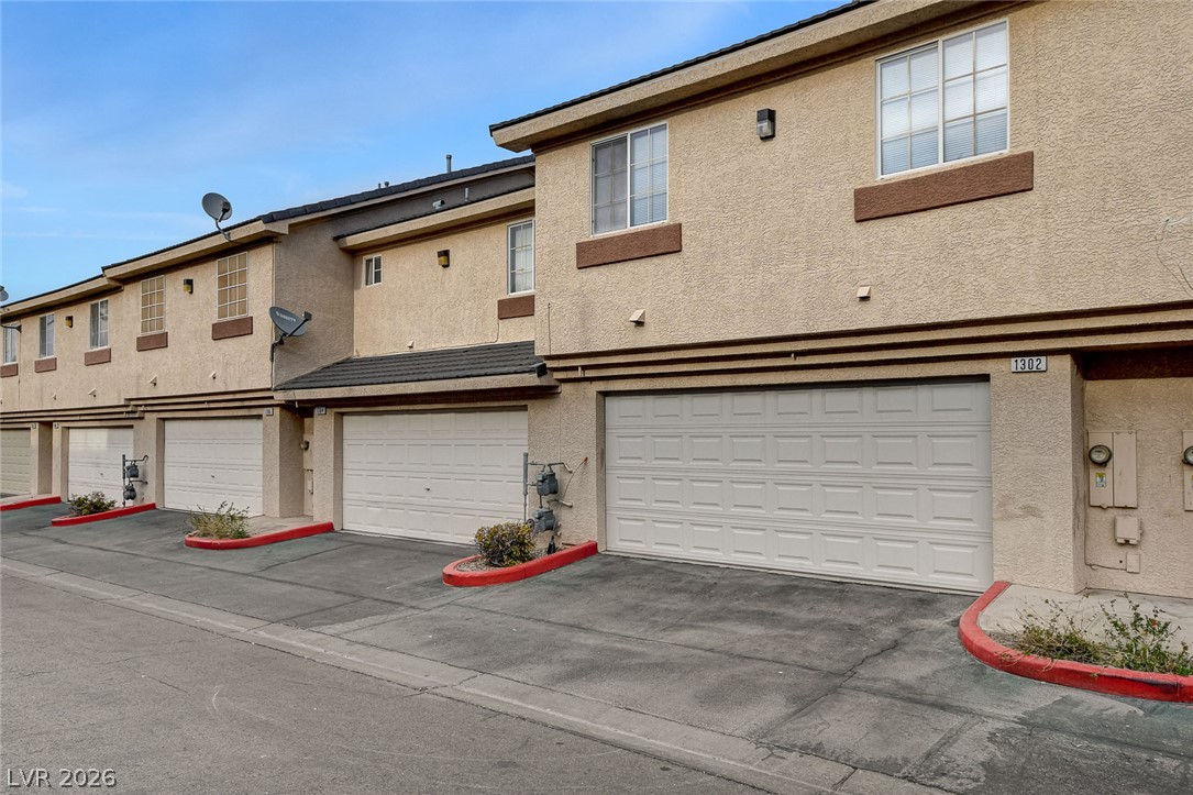 Photo 42 of 42, 1302 Dusty Creek Street