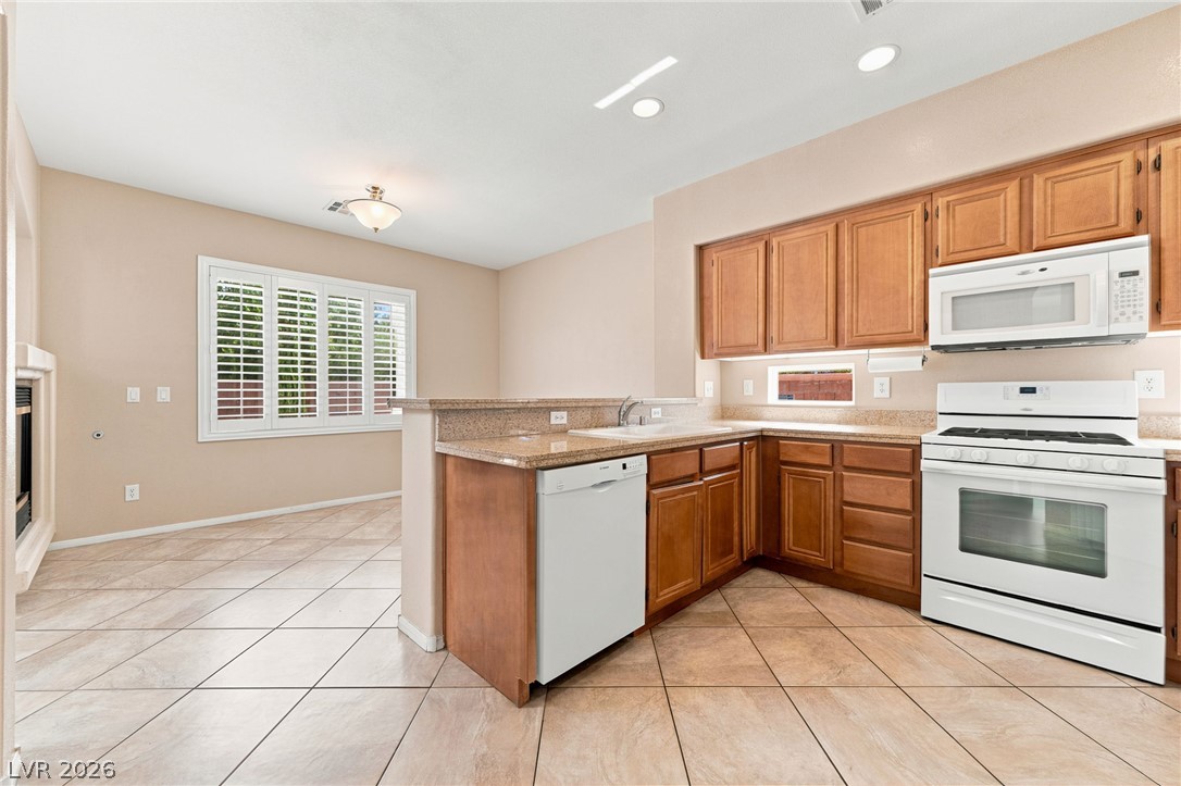 Photo 32 of 61, 11436 Diveley Avenue