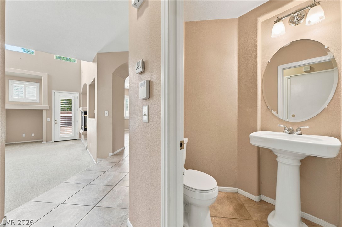 Photo 37 of 61, 11436 Diveley Avenue
