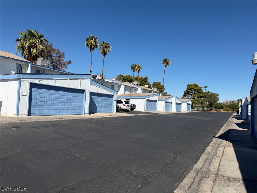 Photo 2 of 4056 Gold Coast Drive