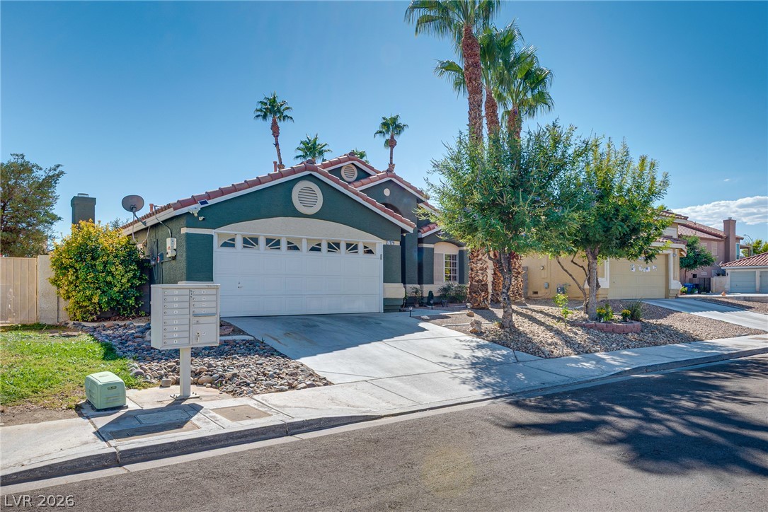 7229 Chic Avenue, Las Vegas 89129