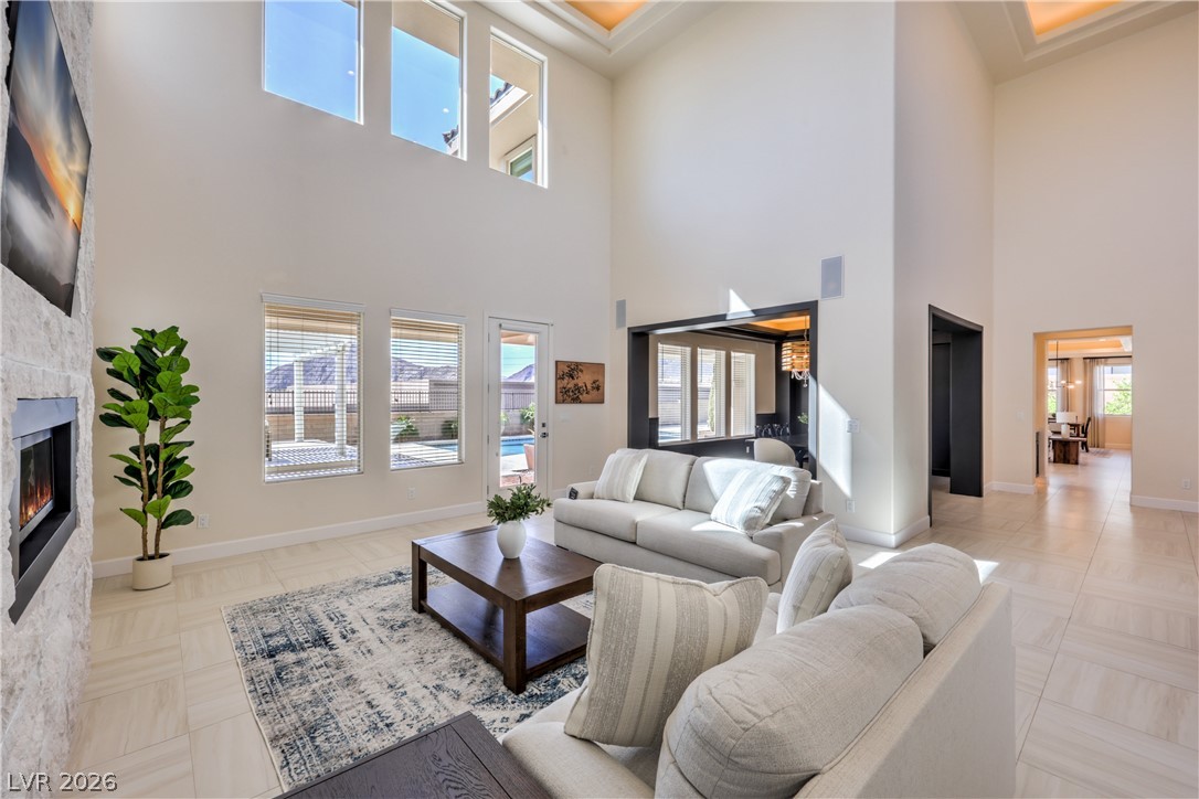 Photo 15 of 97, 9727 Dream Brook Court
