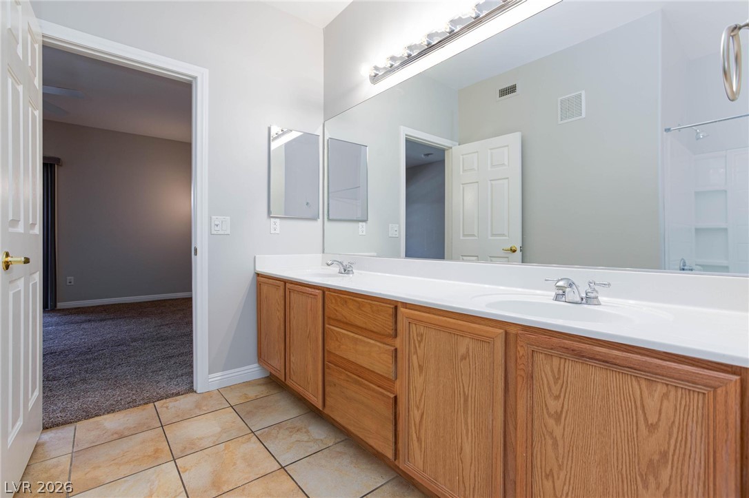 Photo 15 of 18, 9330 W Maule Avenue #208