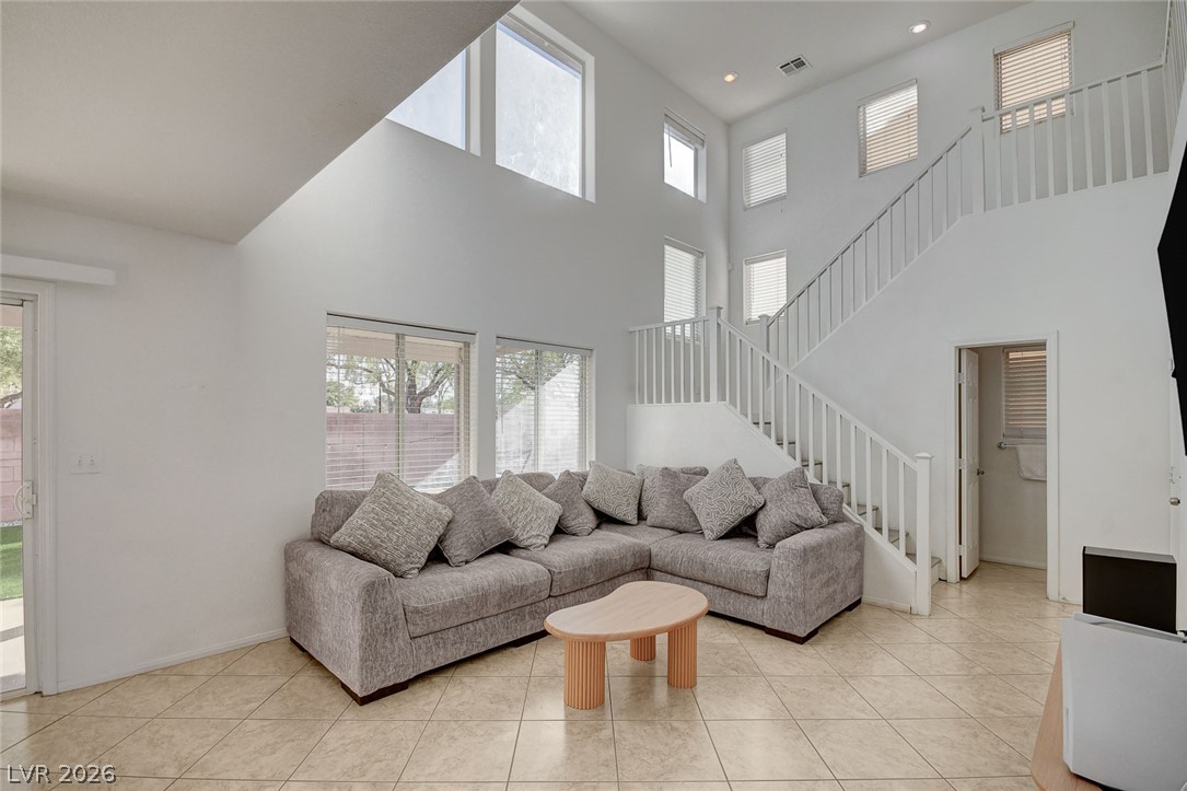 Photo 7 of 37, 5087 Penryn Court