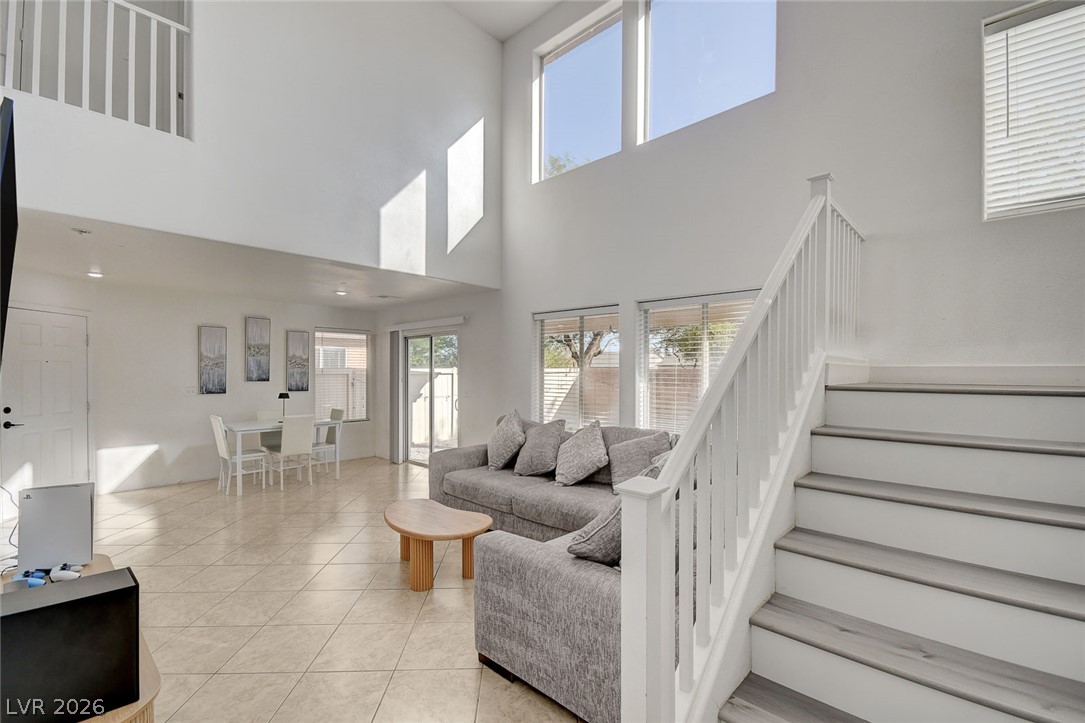 Photo 19 of 37, 5087 Penryn Court