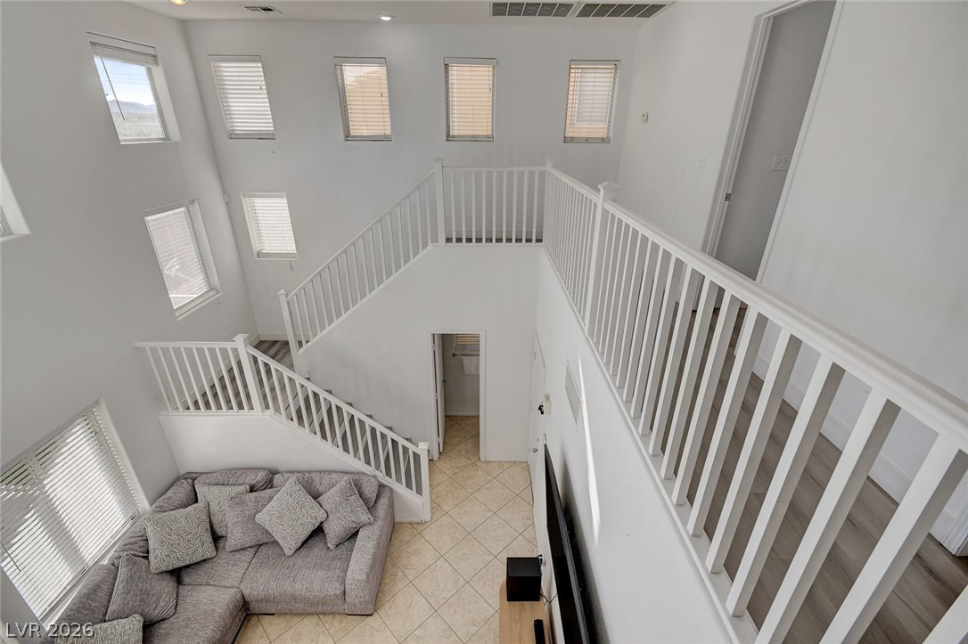 Photo 22 of 37, 5087 Penryn Court