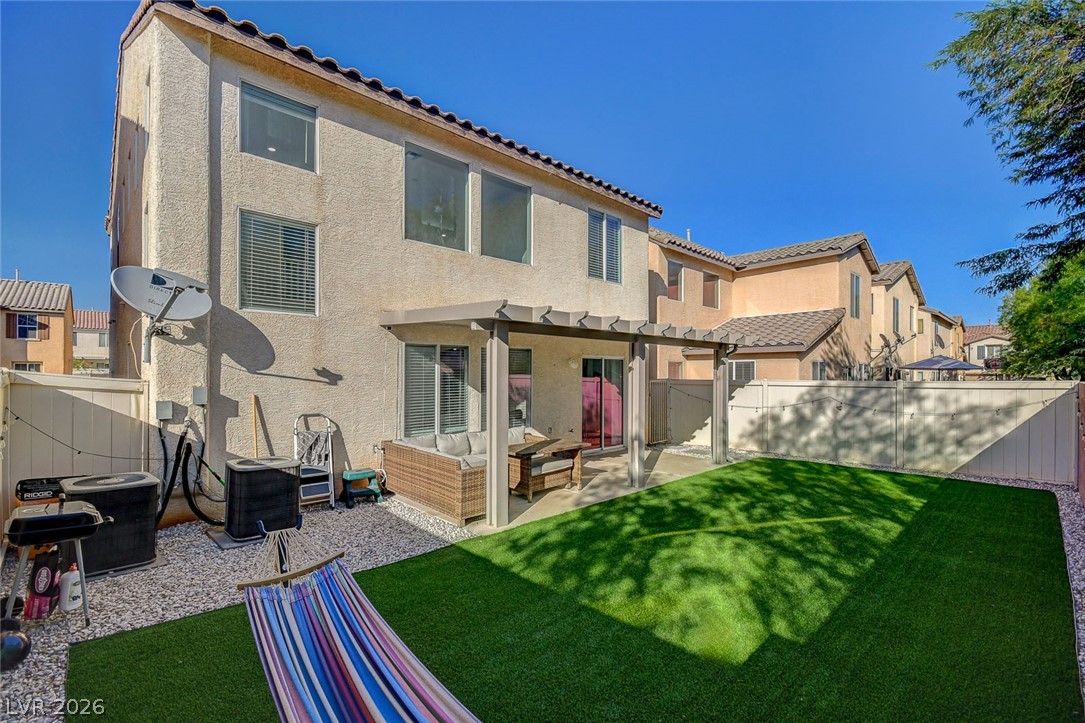 Photo 33 of 37, 5087 Penryn Court