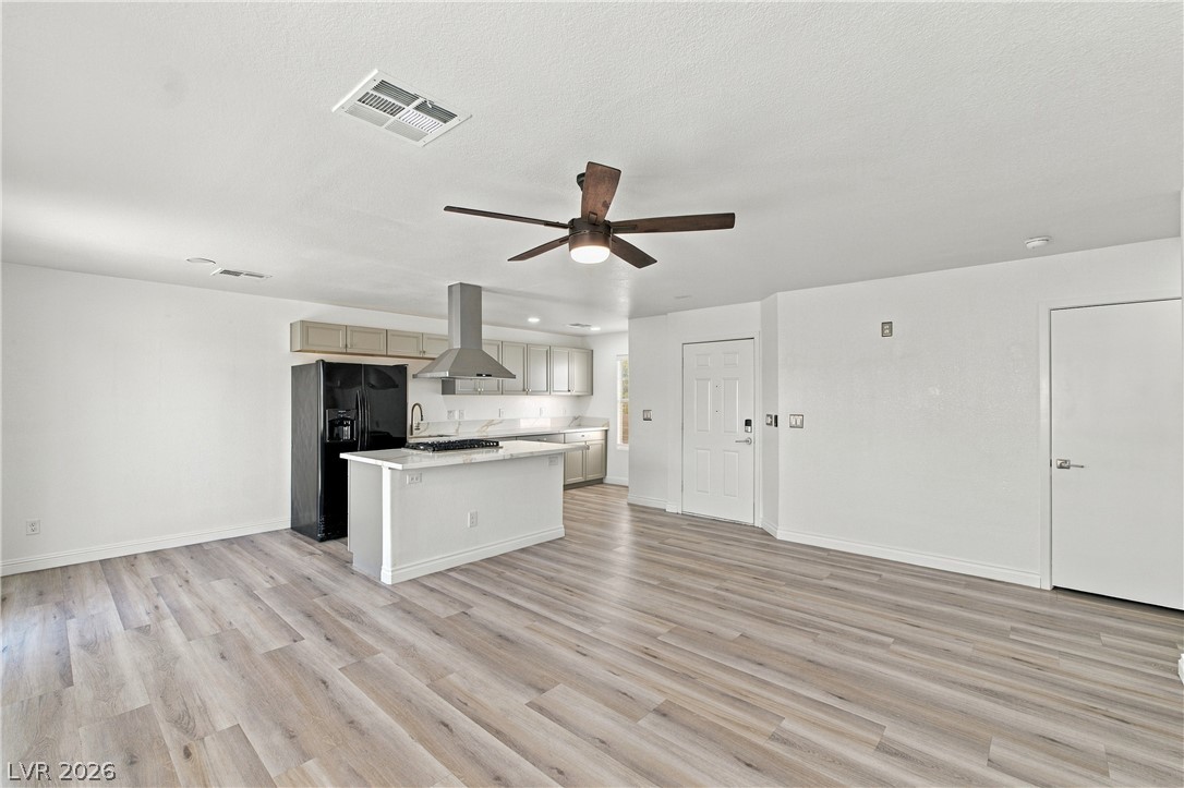 Photo 6 of 30, 5222 Puma Court