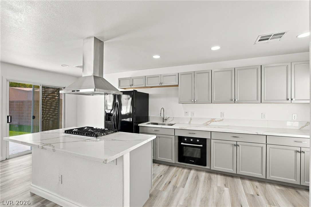 Photo 8 of 30, 5222 Puma Court
