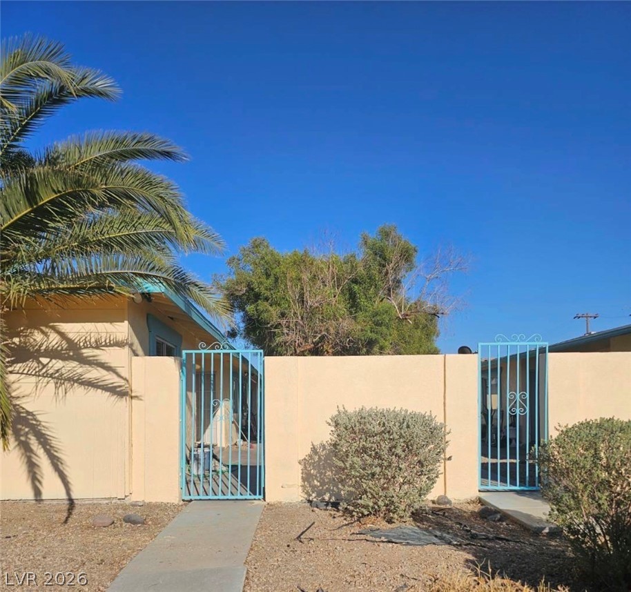 Photo 7 of 16, 2220 N Lamb Boulevard