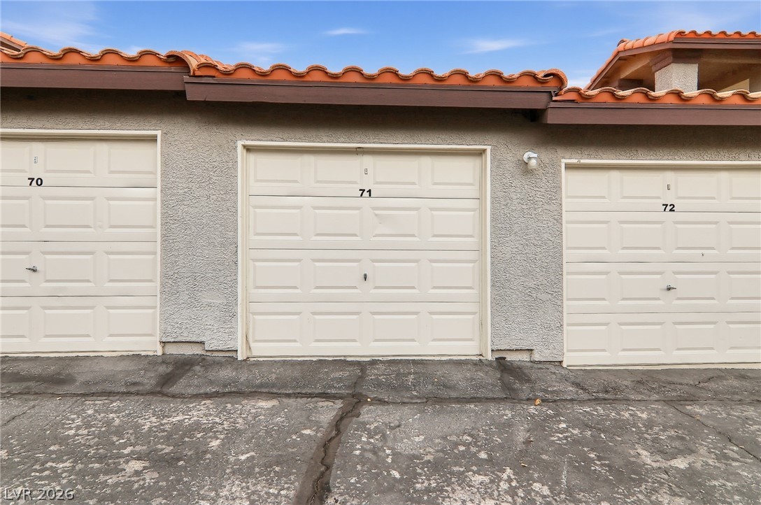 Photo 21 of 29, 1575 W Warm Springs Road #2212