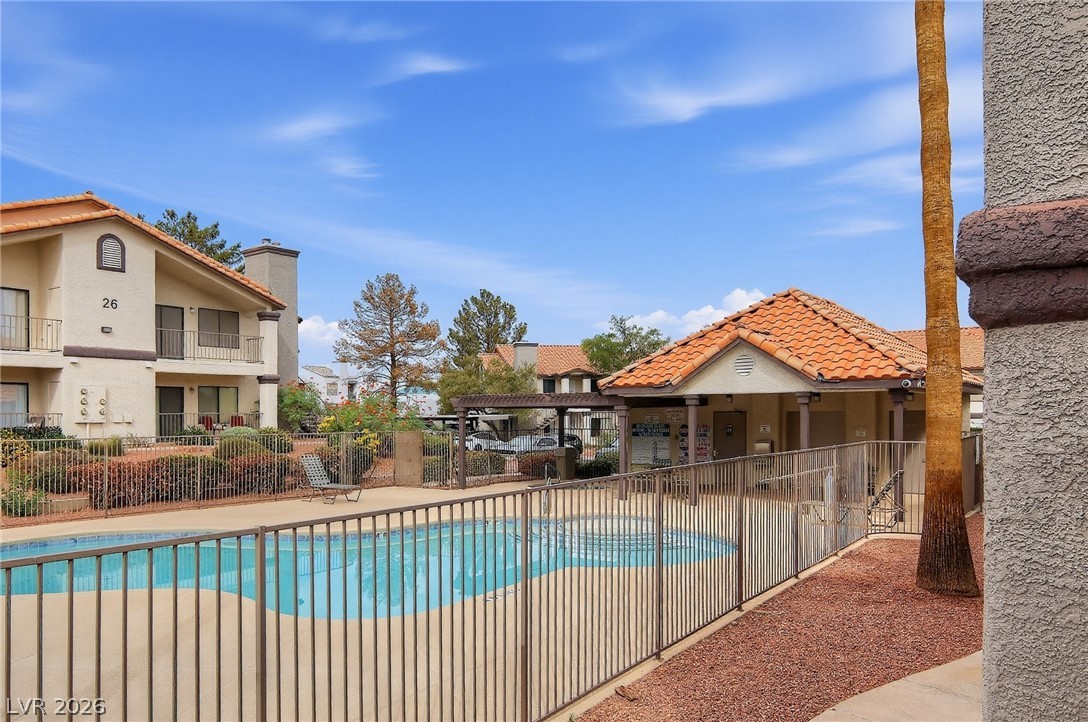 Photo 25 of 29, 1575 W Warm Springs Road #2212