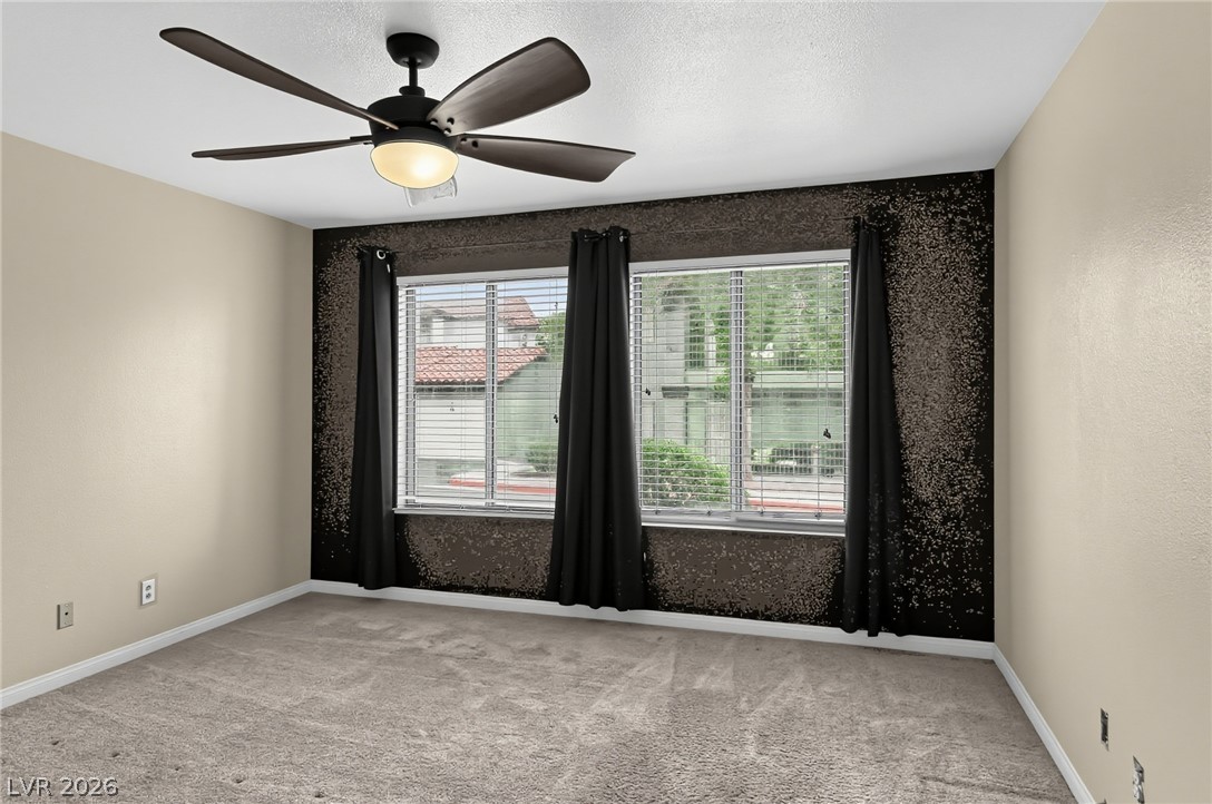 Photo 14 of 29, 1575 W Warm Springs Road #2212