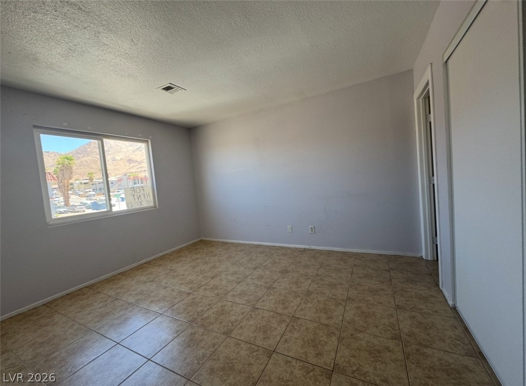 Photo 19 of 30, 2269 Exeter Drive
