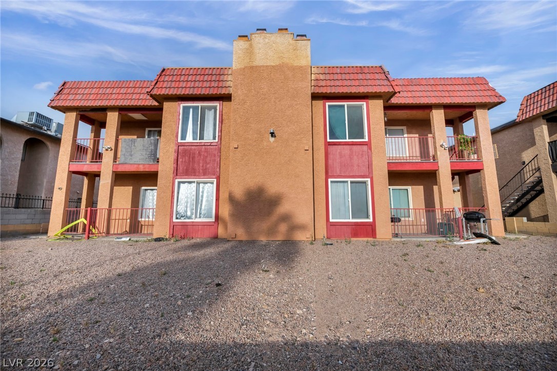 Photo 8 of 30, 2269 Exeter Drive