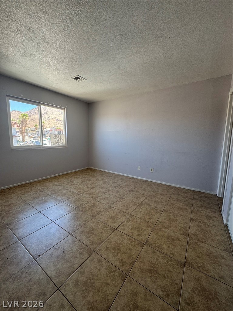Photo 16 of 30, 2269 Exeter Drive