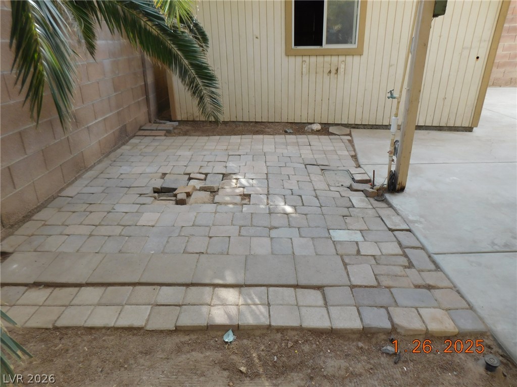Photo 32 of 34, 384 Norlina Court