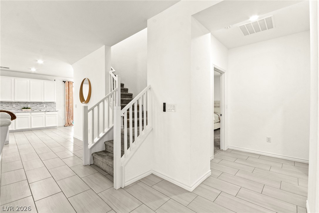 Photo 7 of 66, 3988 W Le Baron Avenue