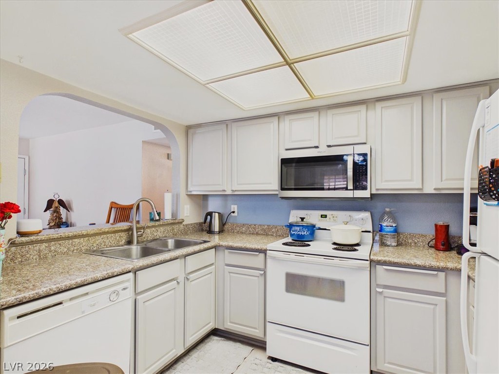 Photo 18 of 50, 3411 Sunfish Drive #A