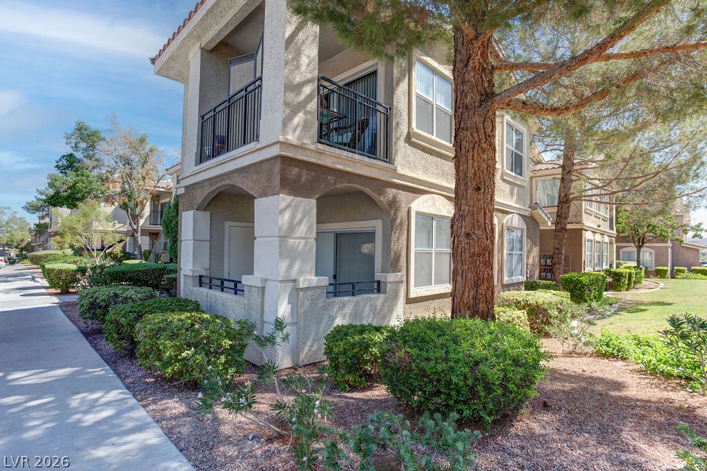 Photo 23 of 25, 2900 Sunridge Heights Parkway #418