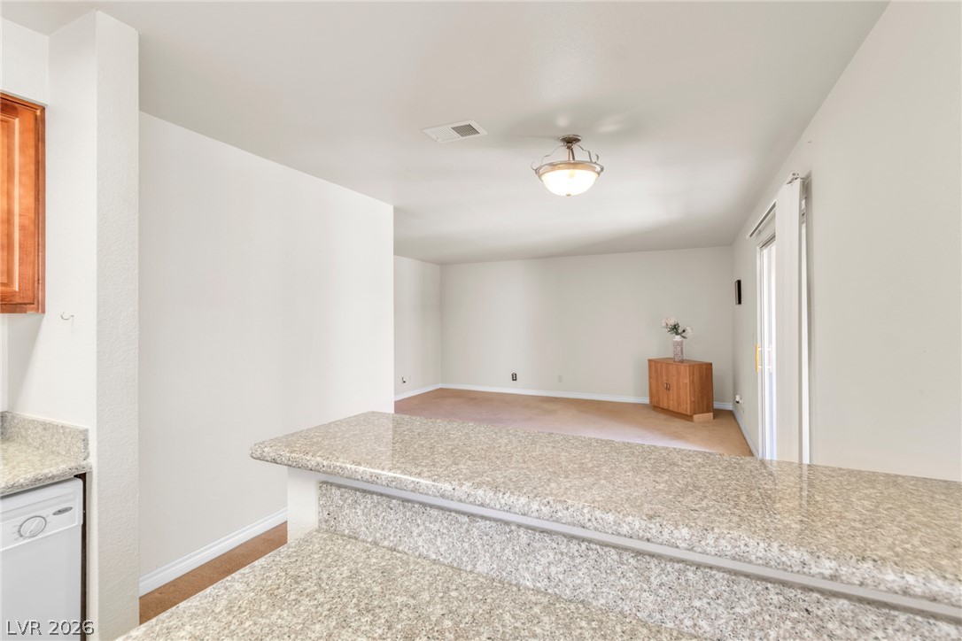 Photo 11 of 35, 4411 Alexis Drive #444