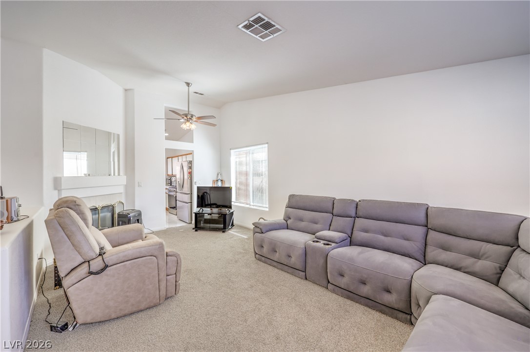 Photo 5 of 2560 Fort Lauderdale Drive