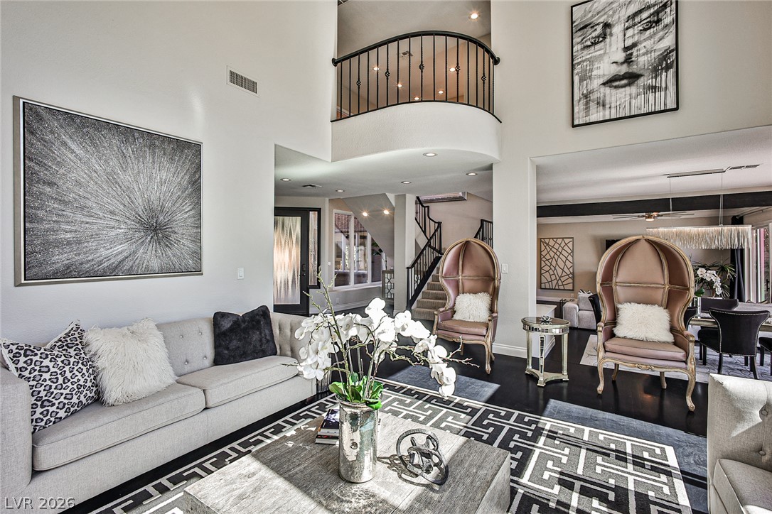 Photo 3 of 8361 Plum Creek Court