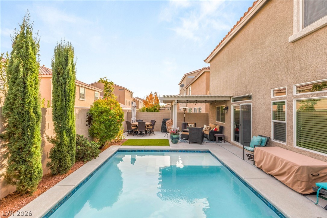 Photo 2 of 10592 Aphrodite Street