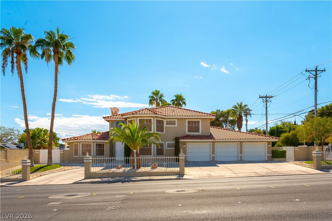 3013 W Oakey Boulevard, Las Vegas 89102