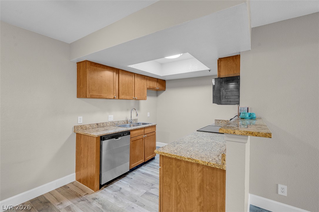 Photo 10 of 39, 4200 S Valley View Boulevard #1069