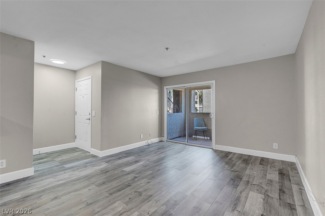 Photo 19 of 39, 4200 S Valley View Boulevard #1069