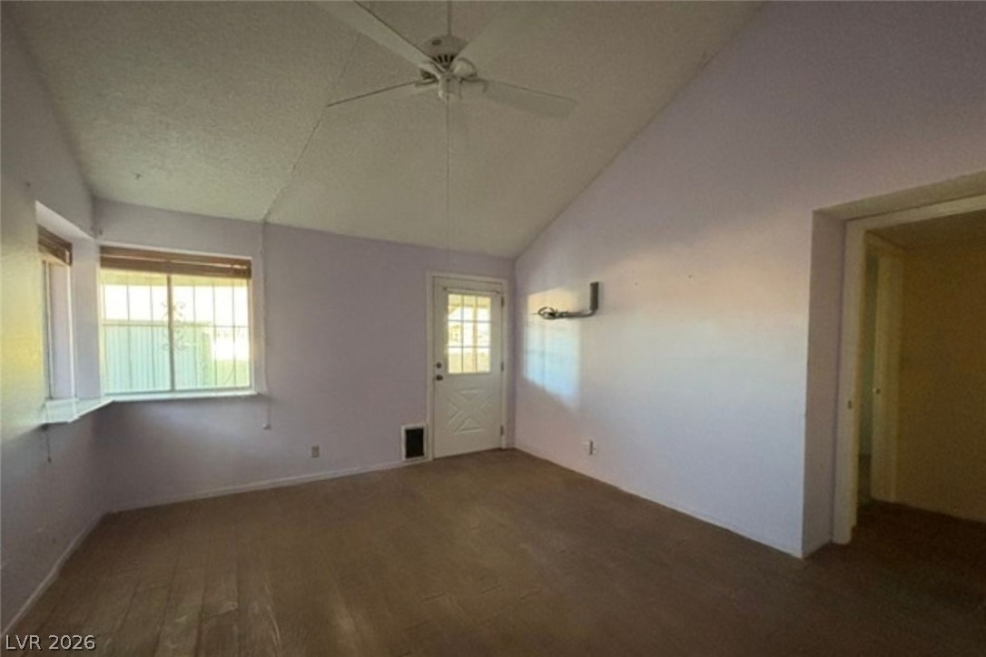 Photo 7 of 13, 478 Searchlight Drive