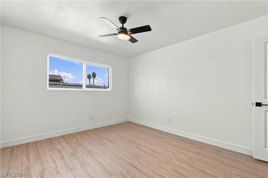 Photo 15 of 23, 1217 Vaughn Street