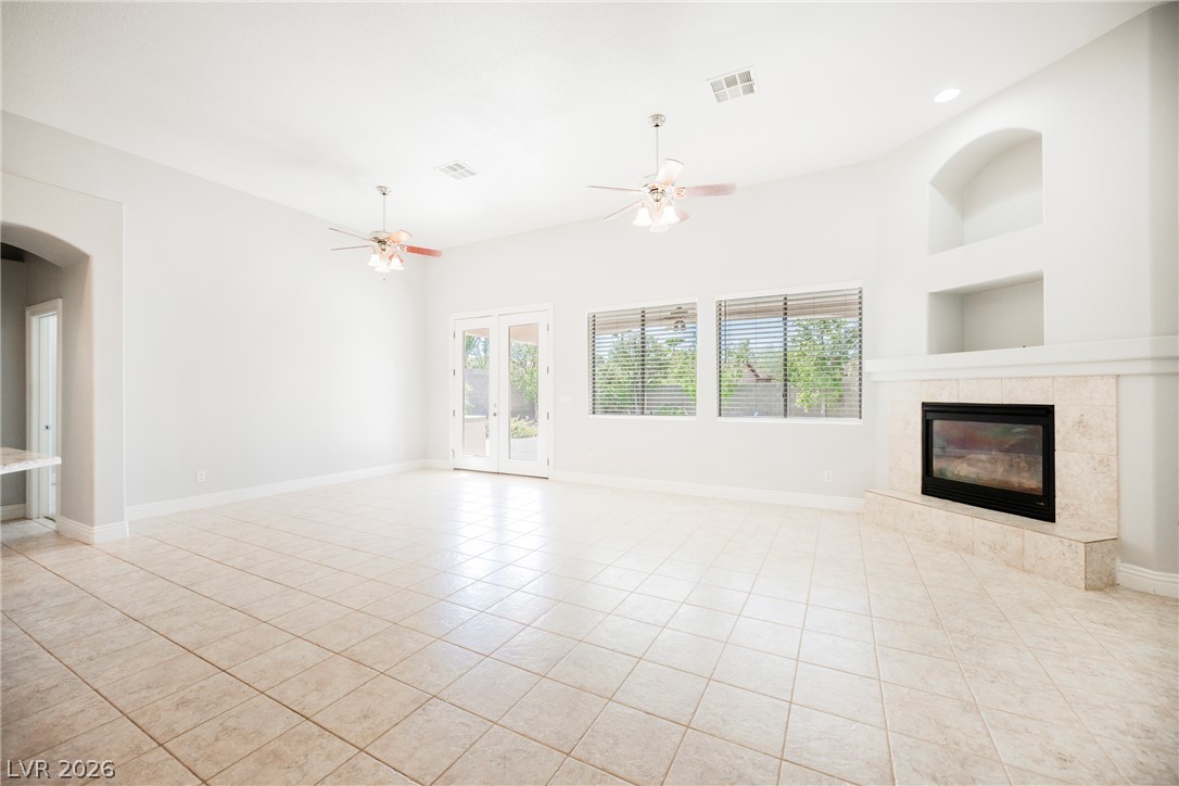 Photo 14 of 56, 1409 Romanesca Drive