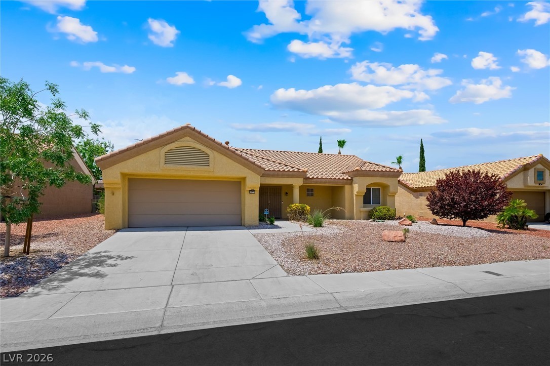 Photo 70 of 80, 2517 Desert Sands Drive