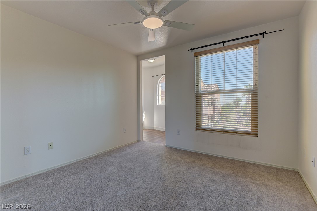 Photo 25 of 36, 3975 N Hualapai Way #217