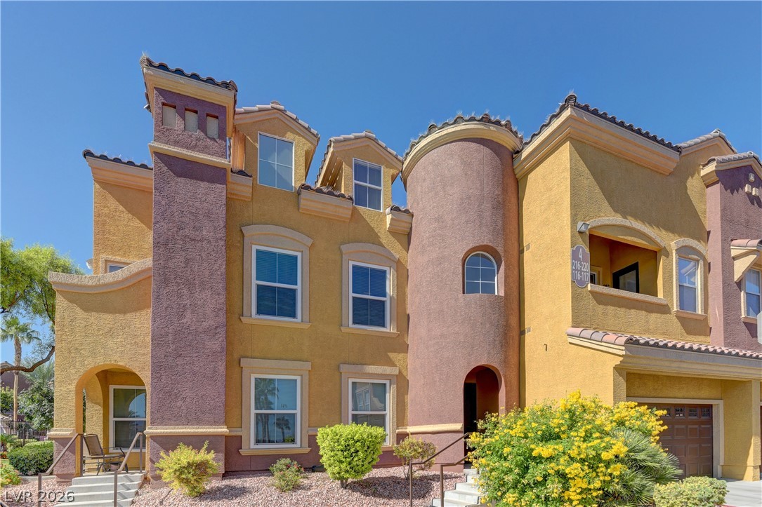 Photo 3 of 3975 N Hualapai Way #217