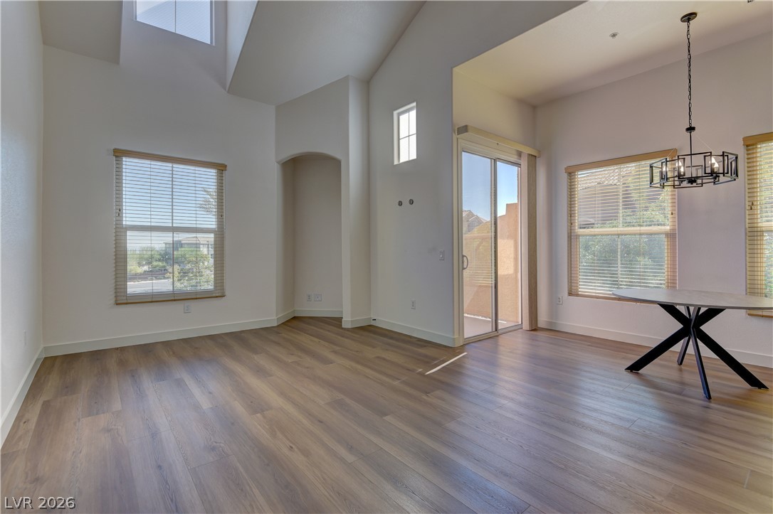 Photo 7 of 36, 3975 N Hualapai Way #217