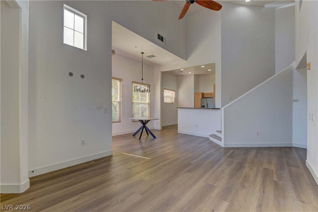Photo 8 of 36, 3975 N Hualapai Way #217