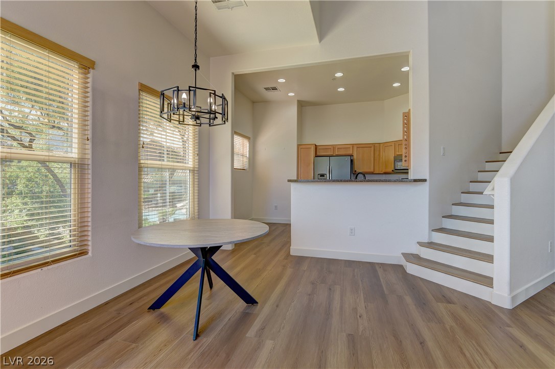 Photo 9 of 36, 3975 N Hualapai Way #217