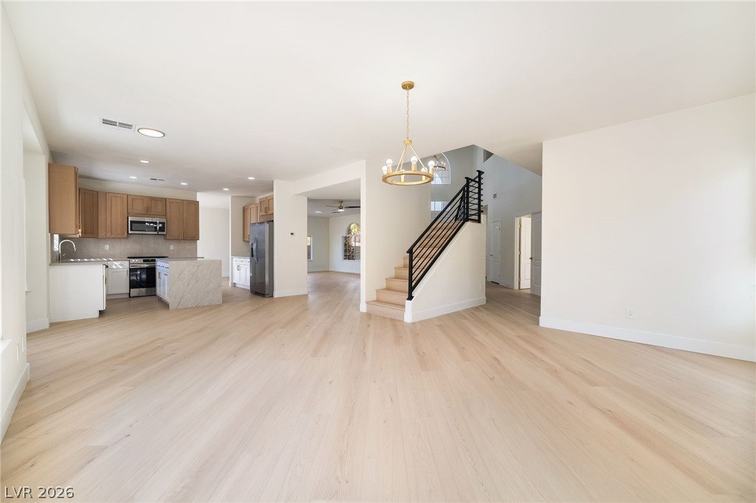 Photo 14 of 54, 9681 Drayton Avenue