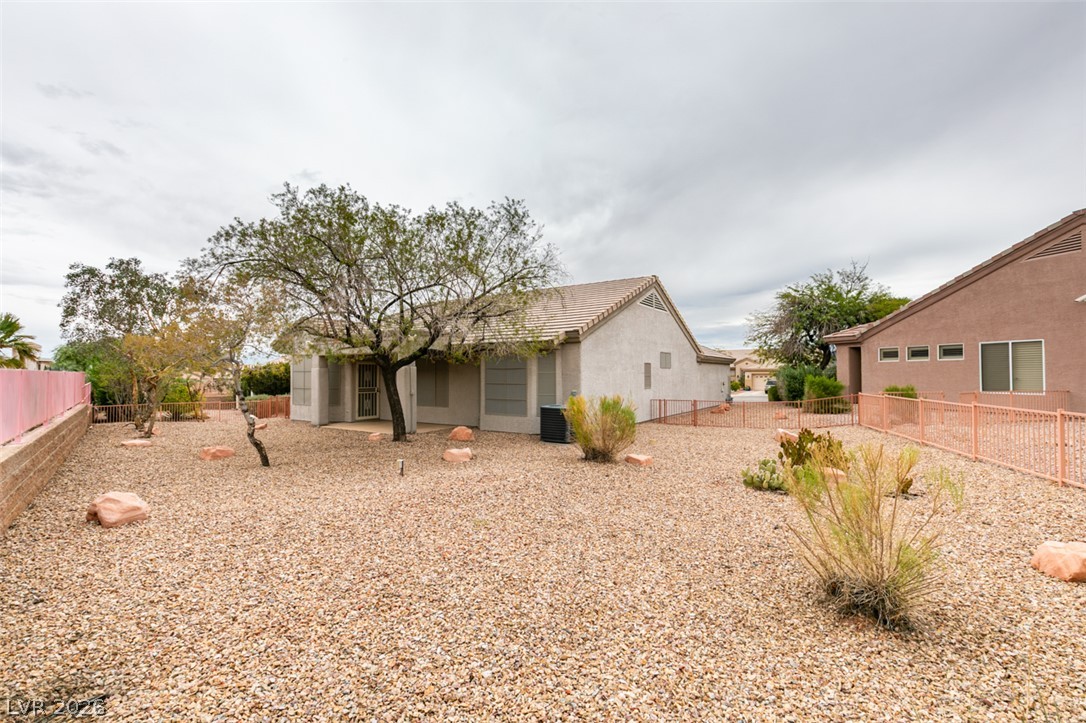 Photo 19 of 20, 435 Piute Valley Court