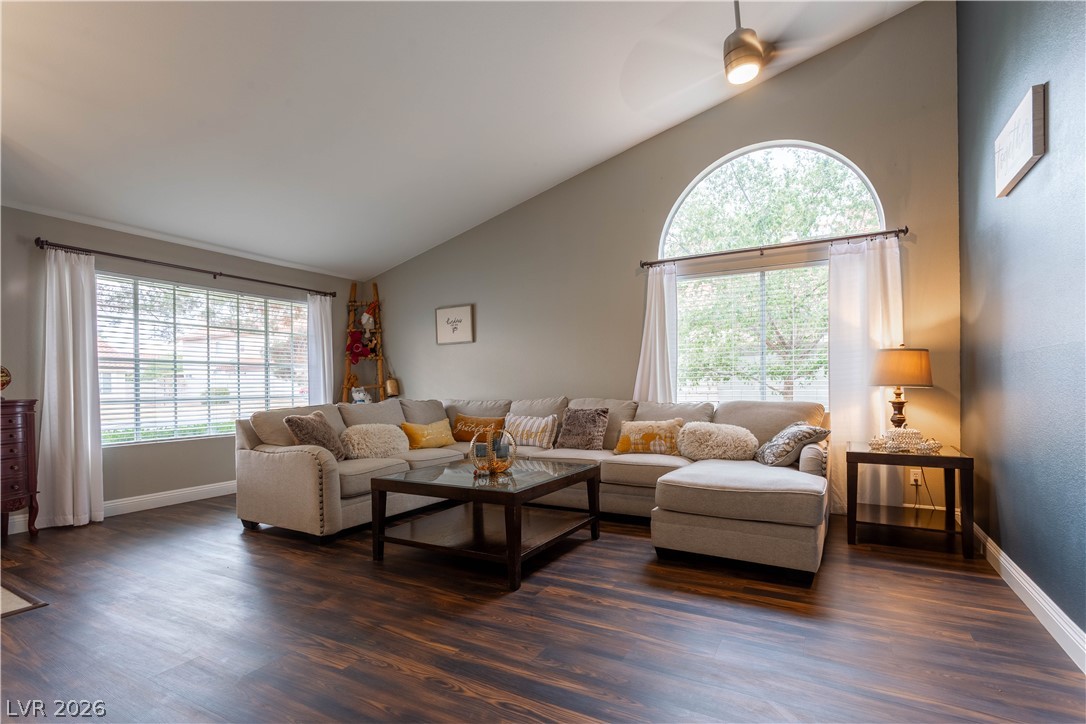 Photo 5 of 1316 Grey Hunter Drive