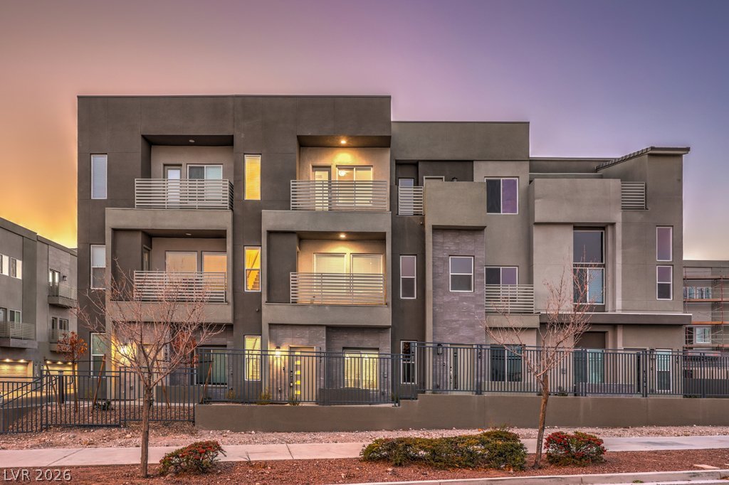 1192 Blossom Point Street, Las Vegas