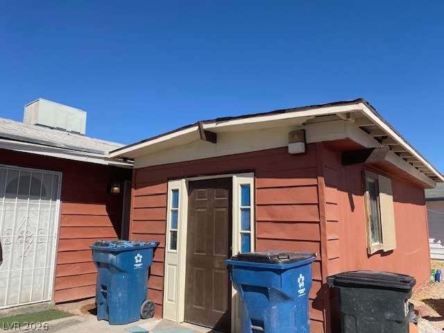 Photo 3 of 4864 Pancho Villa Drive