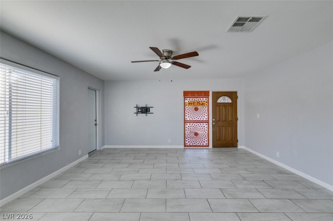 Photo 8 of 39, 4030 Vegas Valley Drive