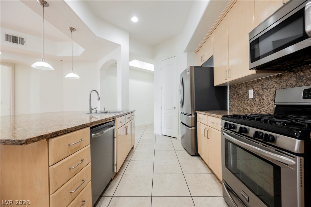 Photo 13 of 70, 44 E Serene Avenue #402